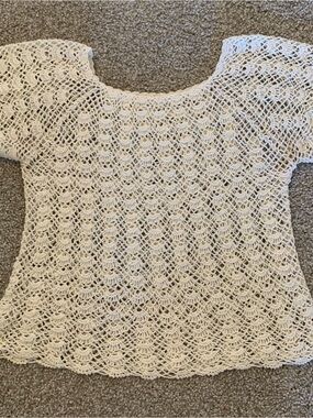 Crochet Lace Short-Sleeve Top — Cream